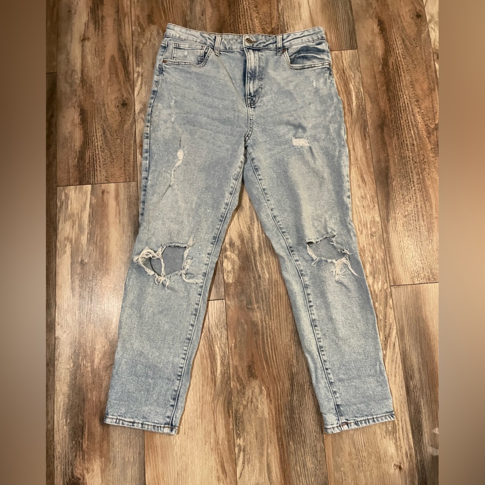 Mom Jeans